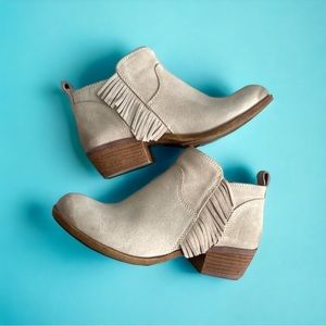 Lucky brand tan fringe tassel distressed bootie
